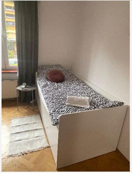 Cheerful 3 Bedroom City House Краків Екстер'єр фото
